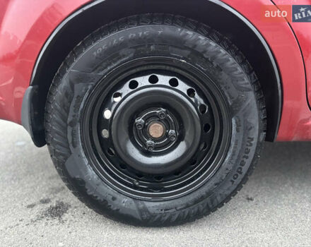 Красный Шевроле Авео, объемом двигателя 1.5 л и пробегом 190 тыс. км за 5200 $, фото 10 на Automoto.ua