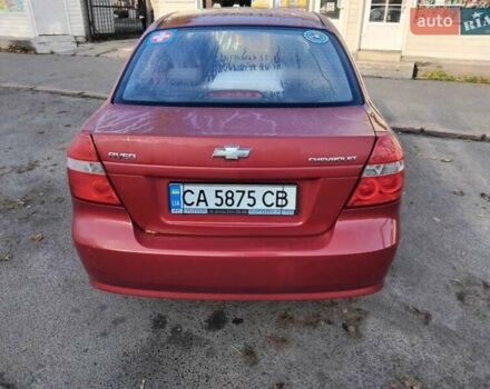 Красный Шевроле Авео, объемом двигателя 1.5 л и пробегом 228 тыс. км за 3700 $, фото 3 на Automoto.ua