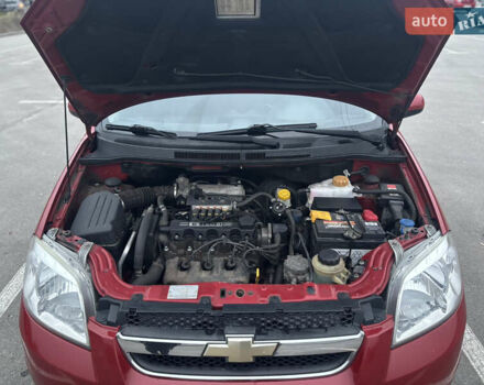 Красный Шевроле Авео, объемом двигателя 1.5 л и пробегом 190 тыс. км за 5200 $, фото 15 на Automoto.ua