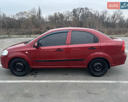 Красный Шевроле Авео, объемом двигателя 1.5 л и пробегом 190 тыс. км за 5200 $, фото 5 на Automoto.ua