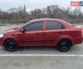 Красный Шевроле Авео, объемом двигателя 1.5 л и пробегом 190 тыс. км за 5200 $, фото 5 на Automoto.ua