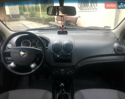 Красный Шевроле Авео, объемом двигателя 1.5 л и пробегом 52 тыс. км за 5400 $, фото 13 на Automoto.ua