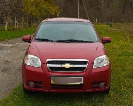 Красный Шевроле Авео, объемом двигателя 1.5 л и пробегом 217 тыс. км за 4500 $, фото 1 на Automoto.ua