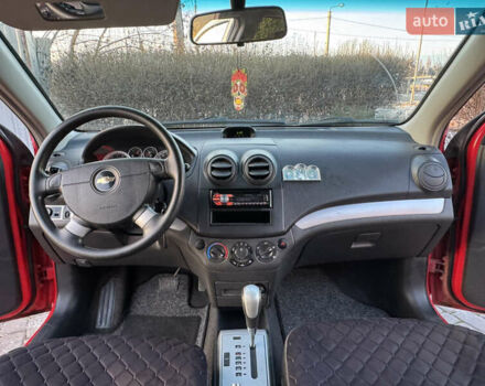 Красный Шевроле Авео, объемом двигателя 1.5 л и пробегом 79 тыс. км за 5250 $, фото 19 на Automoto.ua