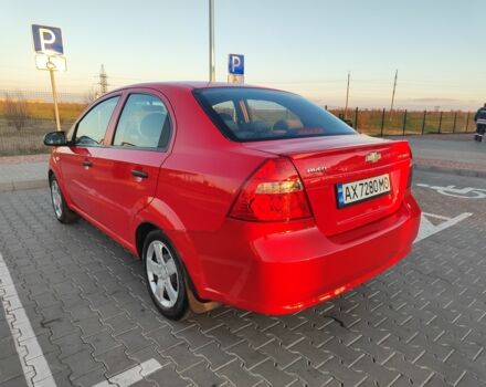 Красный Шевроле Авео, объемом двигателя 1.2 л и пробегом 250 тыс. км за 3560 $, фото 1 на Automoto.ua