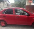 Красный Шевроле Авео, объемом двигателя 1.21 л и пробегом 301 тыс. км за 4350 $, фото 3 на Automoto.ua