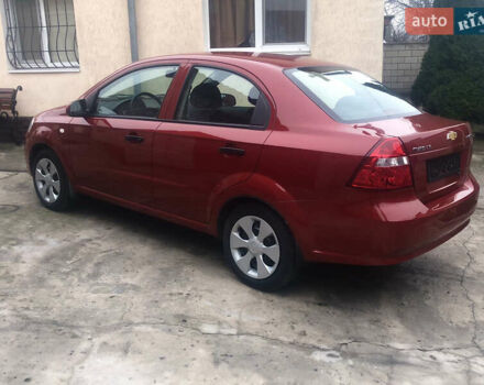 Красный Шевроле Авео, объемом двигателя 1.5 л и пробегом 52 тыс. км за 5400 $, фото 1 на Automoto.ua