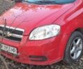 Красный Шевроле Авео, объемом двигателя 1.2 л и пробегом 280 тыс. км за 3600 $, фото 1 на Automoto.ua