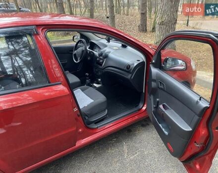 Червоний Шевроле Авео, об'ємом двигуна 1.5 л та пробігом 123 тис. км за 5500 $, фото 7 на Automoto.ua