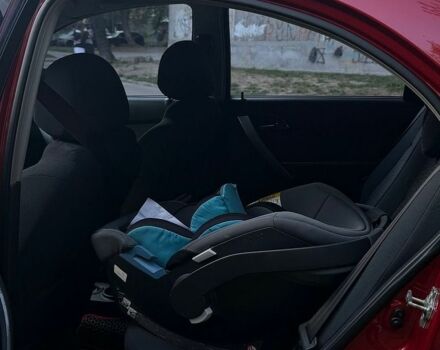 Червоний Шевроле Авео, об'ємом двигуна 1.5 л та пробігом 200 тис. км за 4750 $, фото 15 на Automoto.ua