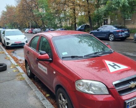 Шевроле Авео 2011 у Києві на Automoto.ua Червоний Шевроле Авео, об'ємом двигуна 0 л та пробігом 177 тис. км за 5000 $, фото 2 на Automoto.ua