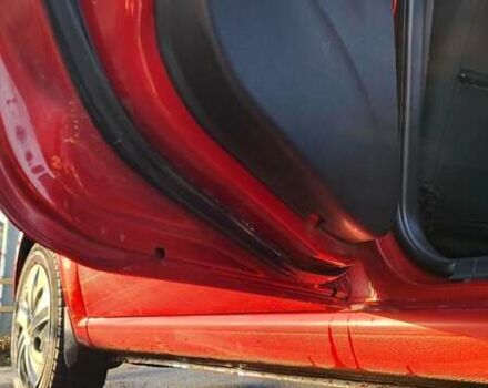 Красный Шевроле Авео, объемом двигателя 1.4 л и пробегом 202 тыс. км за 3600 $, фото 28 на Automoto.ua