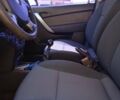 Красный Шевроле Авео, объемом двигателя 1.5 л и пробегом 195 тыс. км за 3800 $, фото 10 на Automoto.ua