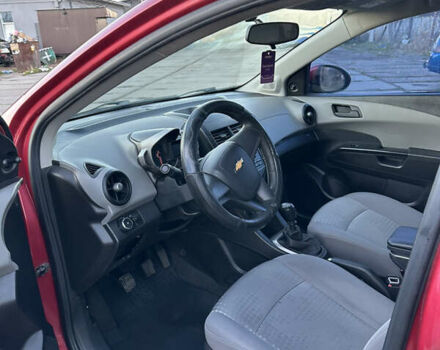 Червоний Шевроле Авео, об'ємом двигуна 1.4 л та пробігом 116 тис. км за 5500 $, фото 7 на Automoto.ua