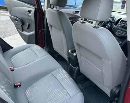 Червоний Шевроле Авео, об'ємом двигуна 1.4 л та пробігом 116 тис. км за 5500 $, фото 10 на Automoto.ua