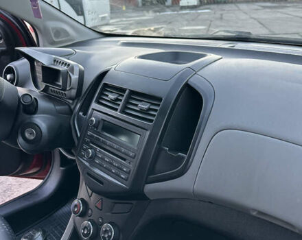 Червоний Шевроле Авео, об'ємом двигуна 1.4 л та пробігом 116 тис. км за 5500 $, фото 13 на Automoto.ua