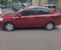 Красный Шевроле Авео, объемом двигателя 1.6 л и пробегом 129 тыс. км за 4900 $, фото 1 на Automoto.ua
