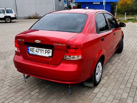 Шевроле Авео 2004 в Апостолове на Automoto.ua Красный Шевроле Авео, объемом двигателя 1.5 л и пробегом 203 тыс. км за 2850 $, фото 1 на Automoto.ua