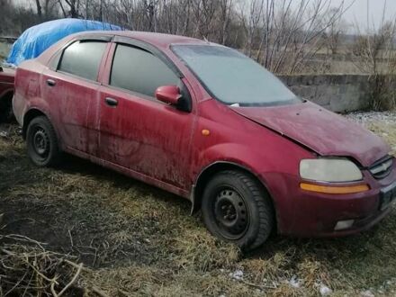 Шевроле Авео 2004 в Бердичеве на Automoto.ua Красный Шевроле Авео, объемом двигателя 1.5 л и пробегом 280 тыс. км за 900 $, фото 1 на Automoto.ua