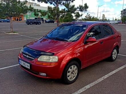 Шевроле Авео 2004 у Миколаєві на Automoto.ua Червоний Шевроле Авео, об'ємом двигуна 1.5 л та пробігом 320 тис. км за 2300 $, фото 1 на Automoto.ua