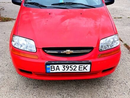 Красный Шевроле Авео, объемом двигателя 1.5 л и пробегом 178 тыс. км за 2200 $, фото 1 на Automoto.ua