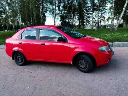 Шевроле Авео 2005 у Житомирі на Automoto.ua Червоний Шевроле Авео, об'ємом двигуна 1.5 л та пробігом 250 тис. км за 2650 $, фото 1 на Automoto.ua