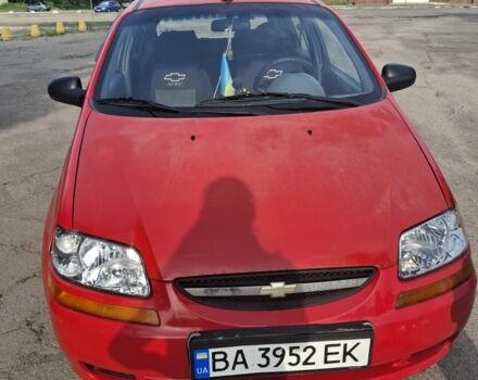 Красный Шевроле Авео, объемом двигателя 1.5 л и пробегом 175 тыс. км за 2700 $, фото 1 на Automoto.ua