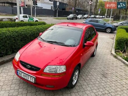 Шевроле Авео 2005 у Дніпро (Дніпропетровську) на Automoto.ua Червоний Шевроле Авео, об'ємом двигуна 1.5 л та пробігом 222 тис. км за 3500 $, фото 1 на Automoto.ua