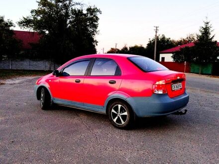 Шевроле Авео 2005 у Черкасах на Automoto.ua Червоний Шевроле Авео, об'ємом двигуна 1.5 л та пробігом 122 тис. км за 2955 $, фото 1 на Automoto.ua