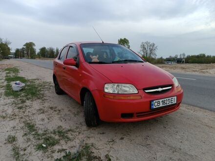 Червоний Шевроле Авео, об'ємом двигуна 1.5 л та пробігом 350 тис. км за 2500 $, фото 1 на Automoto.ua