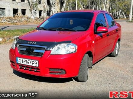 Червоний Шевроле Авео, об'ємом двигуна 1.5 л та пробігом 213 тис. км за 4000 $, фото 1 на Automoto.ua