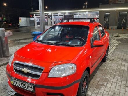 Червоний Шевроле Авео, об'ємом двигуна 1.5 л та пробігом 265 тис. км за 3800 $, фото 1 на Automoto.ua
