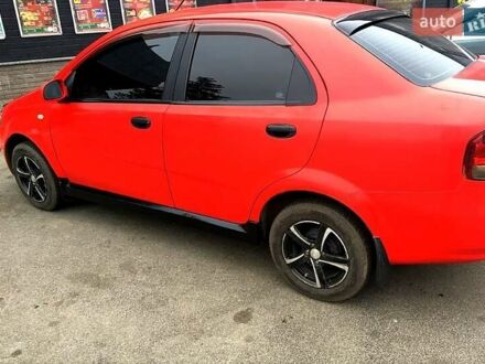 Шевроле Авео 2006 в Никополе на Automoto.ua Красный Шевроле Авео, объемом двигателя 1.5 л и пробегом 280 тыс. км за 2800 $, фото 1 на Automoto.ua