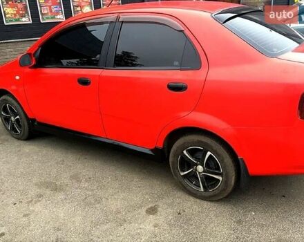 Шевроле Авео 2006 в Никополе на Automoto.ua Красный Шевроле Авео, объемом двигателя 1.5 л и пробегом 280 тыс. км за 2800 $, фото 1 на Automoto.ua