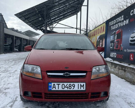 Красный Шевроле Авео, объемом двигателя 1.5 л и пробегом 110 тыс. км за 3200 $, фото 1 на Automoto.ua