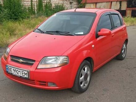 Червоний Шевроле Авео, об'ємом двигуна 1.1 л та пробігом 111 тис. км за 4000 $, фото 1 на Automoto.ua