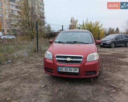 Красный Шевроле Авео, объемом двигателя 1.2 л и пробегом 220 тыс. км за 2900 $, фото 1 на Automoto.ua