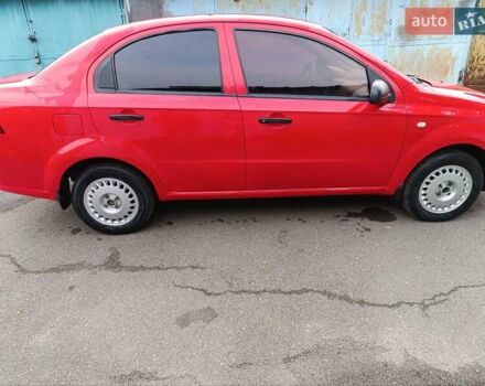 Червоний Шевроле Авео, об'ємом двигуна 1.5 л та пробігом 115 тис. км за 4100 $, фото 1 на Automoto.ua