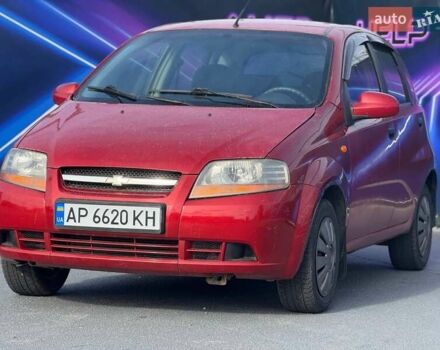 Красный Шевроле Авео, объемом двигателя 1.5 л и пробегом 177 тыс. км за 2299 $, фото 1 на Automoto.ua
