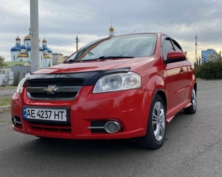 Красный Шевроле Авео, объемом двигателя 1.5 л и пробегом 155 тыс. км за 4000 $, фото 1 на Automoto.ua