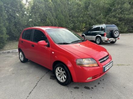 Шевроле Авео 2007 в Запорожье на Automoto.ua Красный Шевроле Авео, объемом двигателя 1.5 л и пробегом 203 тыс. км за 1850 $, фото 1 на Automoto.ua