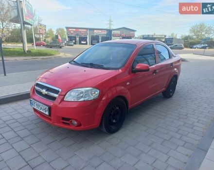 Красный Шевроле Авео, объемом двигателя 1.5 л и пробегом 147 тыс. км за 2999 $, фото 1 на Automoto.ua