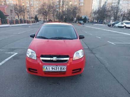 Красный Шевроле Авео, объемом двигателя 1.5 л и пробегом 230 тыс. км за 4500 $, фото 1 на Automoto.ua