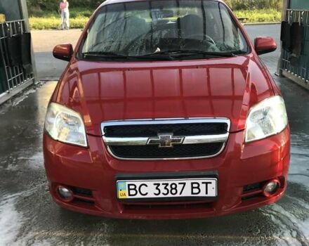 Красный Шевроле Авео, объемом двигателя 1.5 л и пробегом 197 тыс. км за 3700 $, фото 1 на Automoto.ua