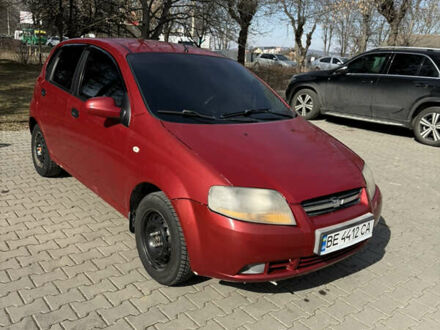 Шевроле Авео 2008 у Чернівцях на Automoto.ua Червоний Шевроле Авео, об'ємом двигуна 1.5 л та пробігом 220 тис. км за 2700 $, фото 1 на Automoto.ua
