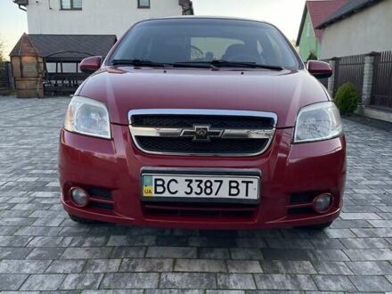 Красный Шевроле Авео, объемом двигателя 1.5 л и пробегом 199 тыс. км за 4150 $, фото 1 на Automoto.ua
