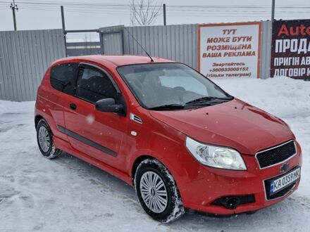 Красный Шевроле Авео, объемом двигателя 1.5 л и пробегом 240 тыс. км за 2650 $, фото 1 на Automoto.ua