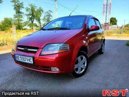 Червоний Шевроле Авео, об'ємом двигуна 1.5 л та пробігом 228 тис. км за 3400 $, фото 1 на Automoto.ua