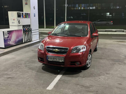 Красный Шевроле Авео, объемом двигателя 1.5 л и пробегом 34 тыс. км за 6300 $, фото 1 на Automoto.ua
