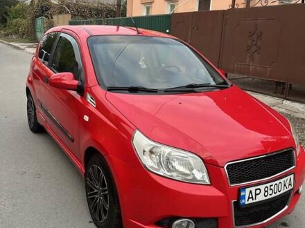 Червоний Шевроле Авео, об'ємом двигуна 1.5 л та пробігом 207 тис. км за 4100 $, фото 1 на Automoto.ua